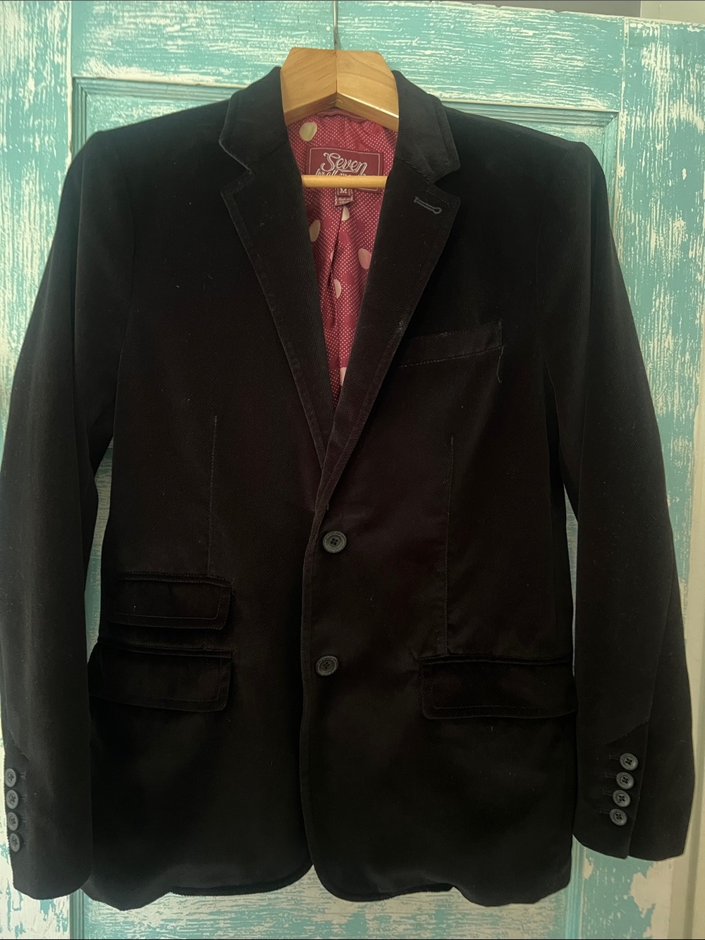 7 for all Mankind Black Velvet Men’s Sport Coat with iconic Burgundy dot Lining